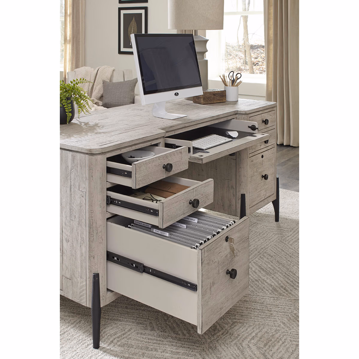 Zane 66" Executive Desk I256-303 - Image 4