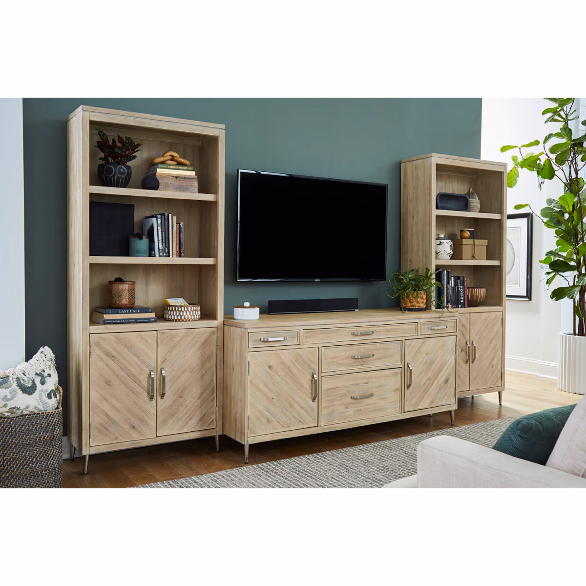Maddox Credenza I644-316 - Image 4