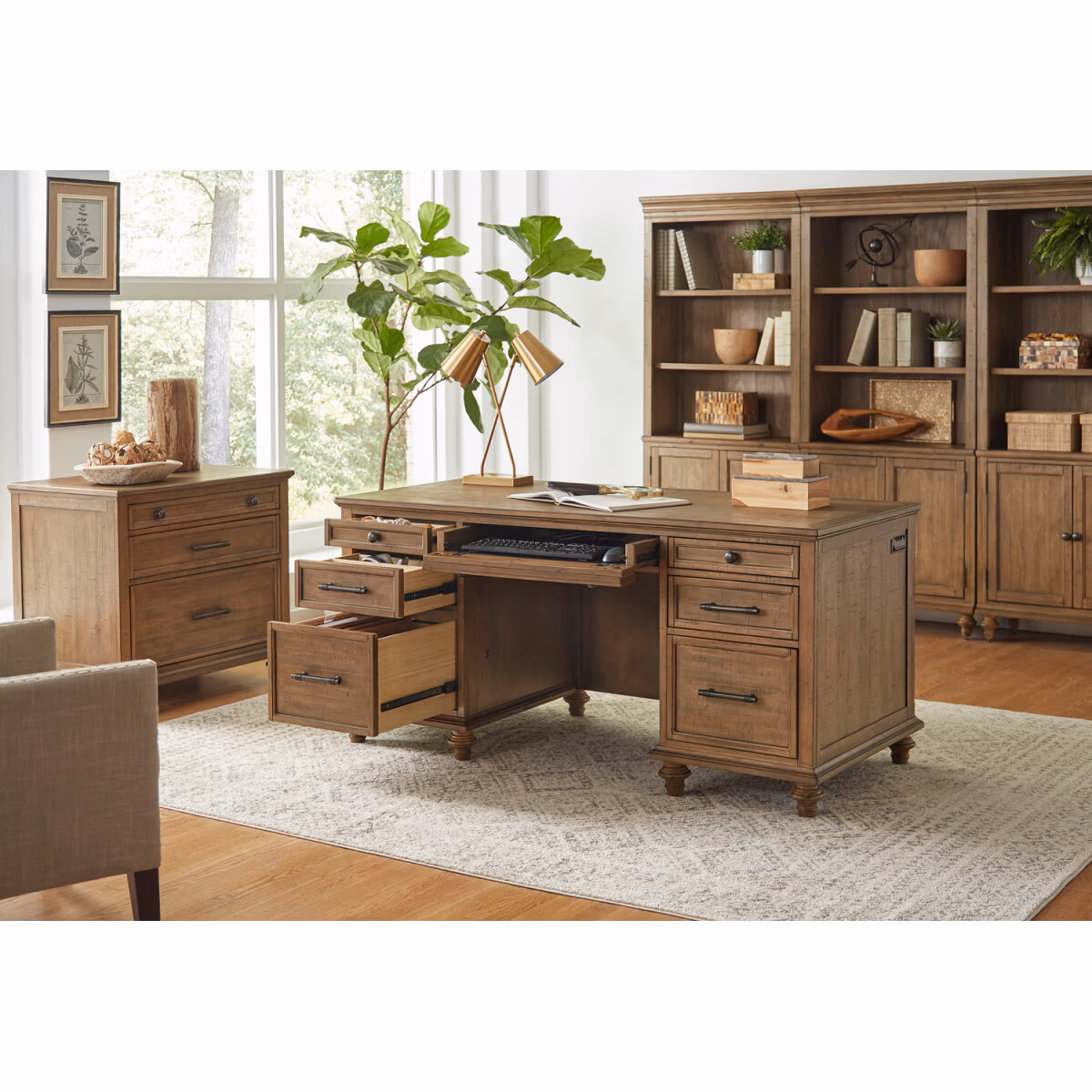 Hensley 66" Executive Desk I3002-303 - Image 3