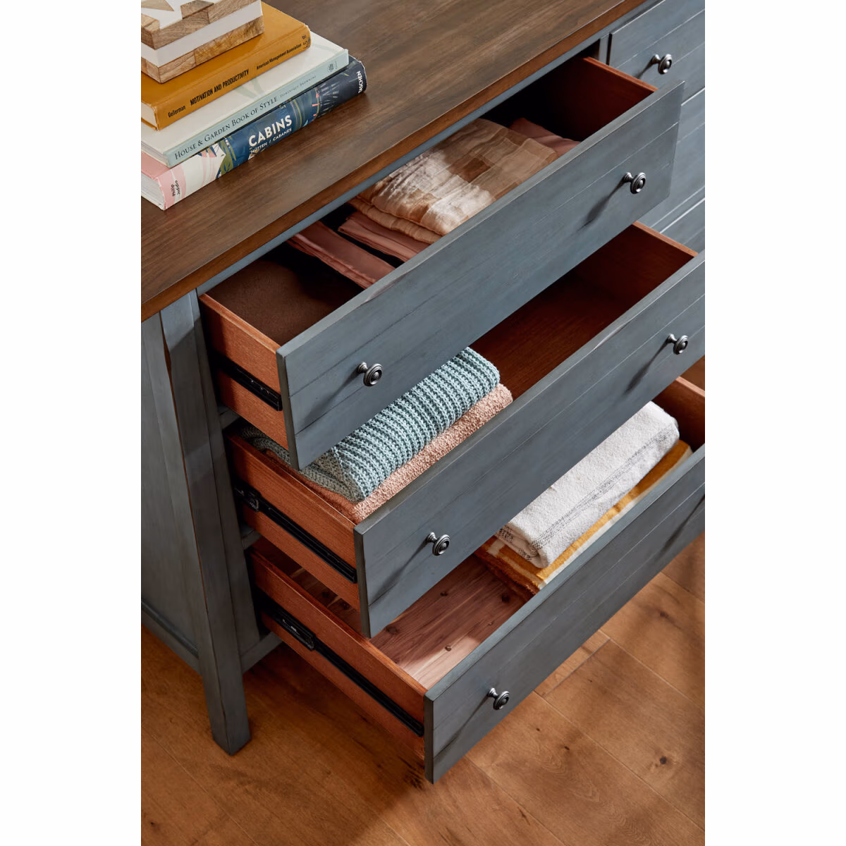 Pinebrook Dresser - Image 6