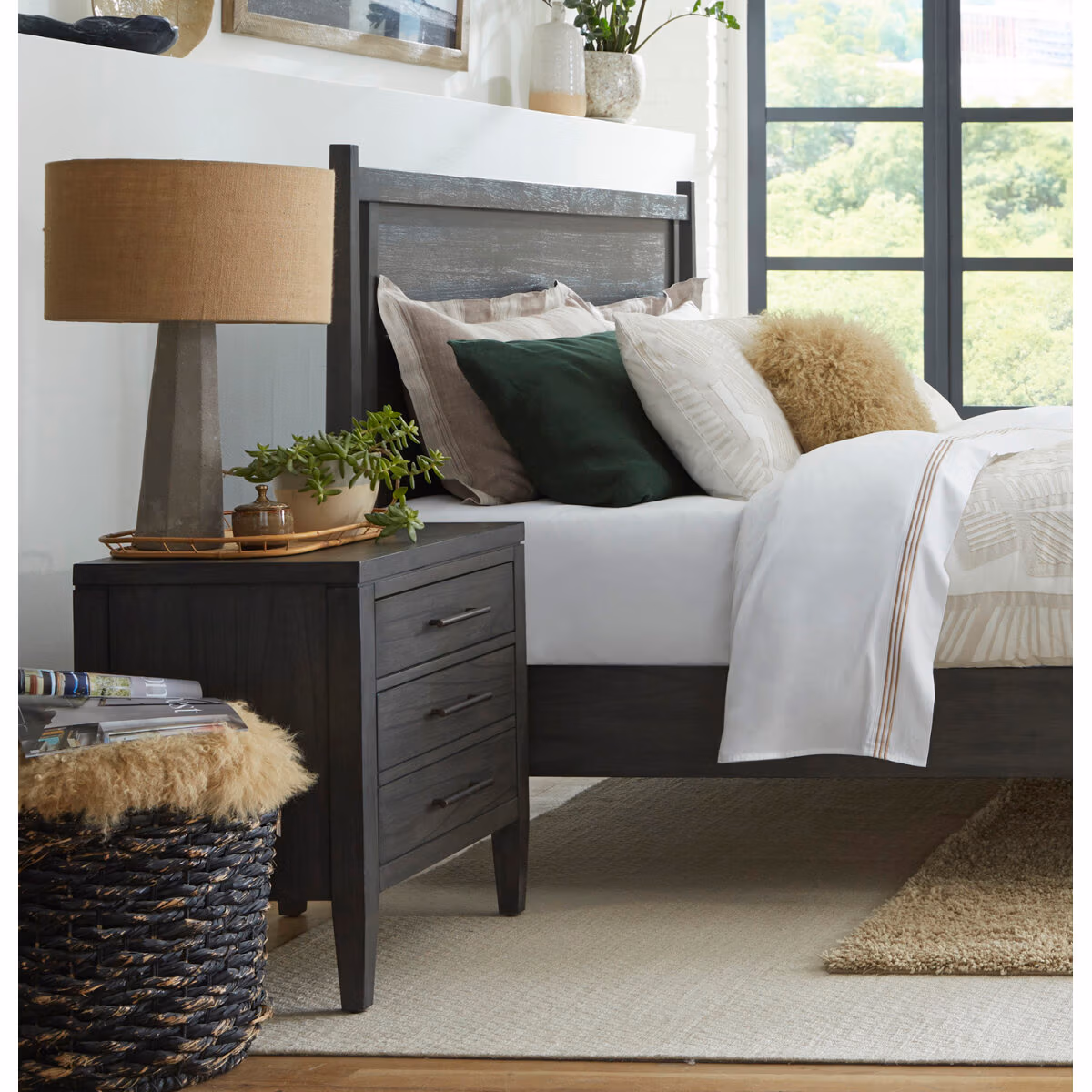 Preston Panel Bed I597BRGRP2 - Image 4