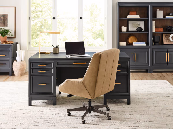 Alexander 66" Executive Desk I3014-303 - Image 3