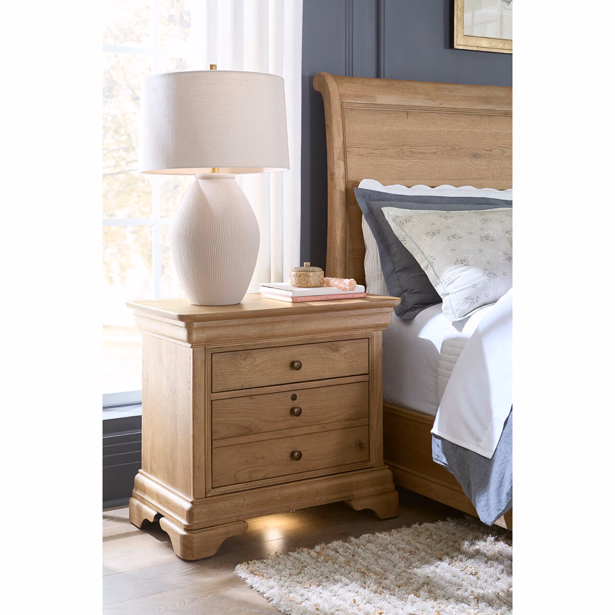 Chateau Philippe Liv360 Nightstand I3290-450 - Image 3
