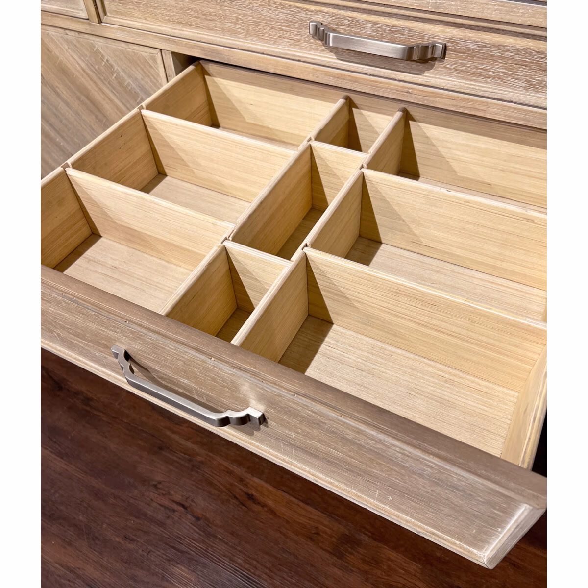 Maddox Credenza I644-316 - Image 6