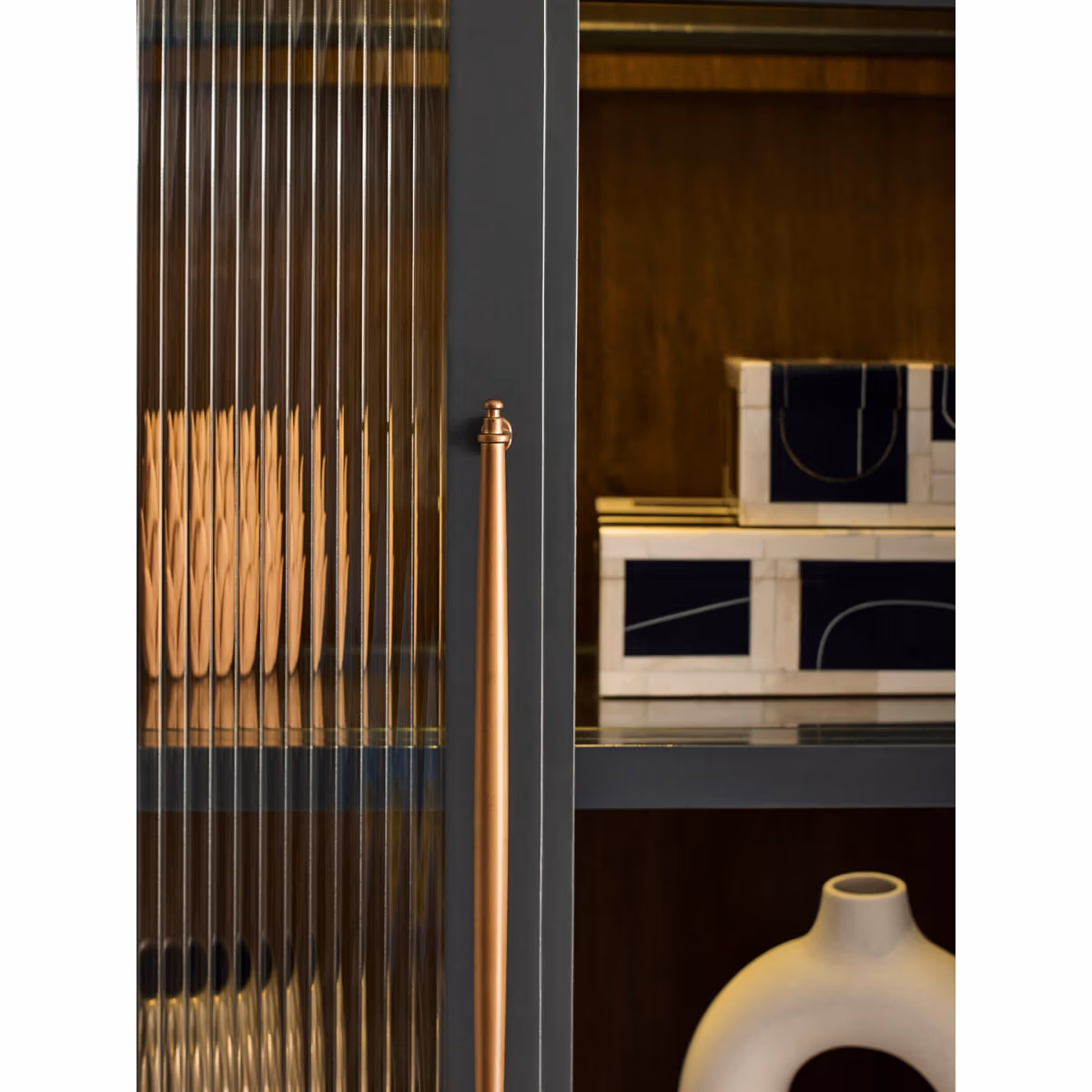 Alexander Pier/display Cabinet I3014-226 - Image 7